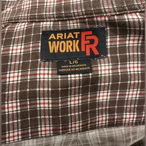 Ariat FR Button Up Down Shirt Mens Large Plaid brown Long‎ Sleeve Work…
